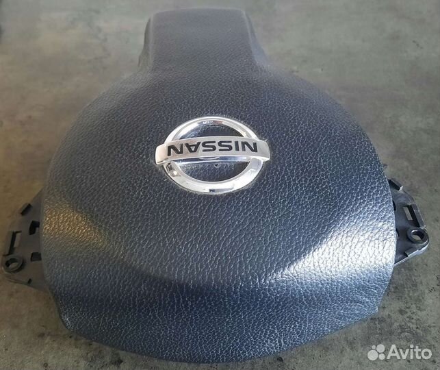 AIR BAG восстановленный Ниссан Кашкай j10(эмблема)