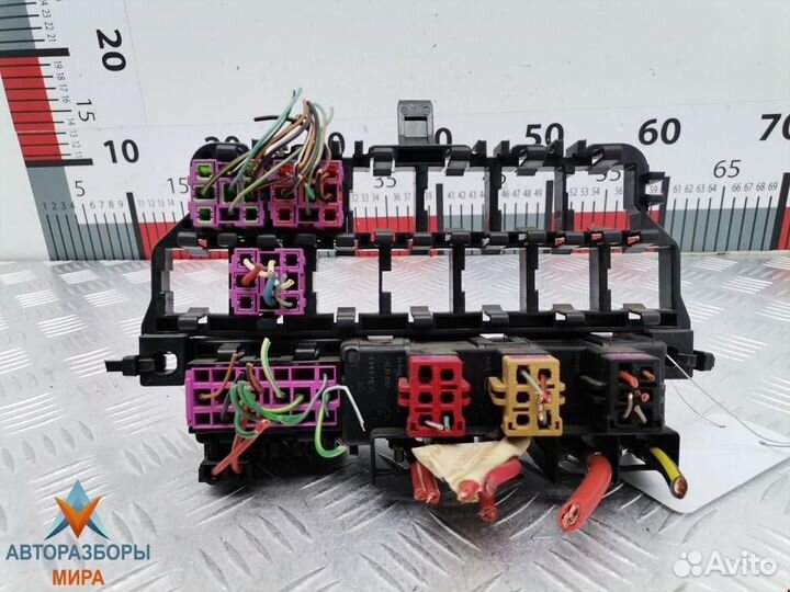 Блок реле Skoda Octavia (A4) рест. 2001 8D0937503E