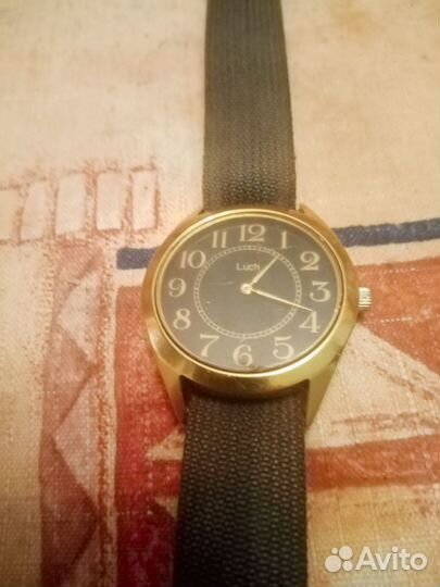 Часы механические луч