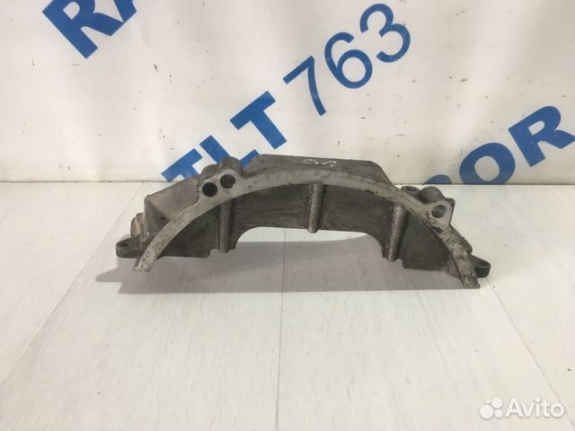 Кронштейн honda accord 7 2.4 ат седан