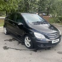 Mercedes-Benz B-класс 2.0 CVT, 2005, 180 000 км, с пробегом, цена 900 000 руб.