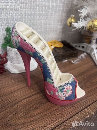 Подставка для колец туфелька