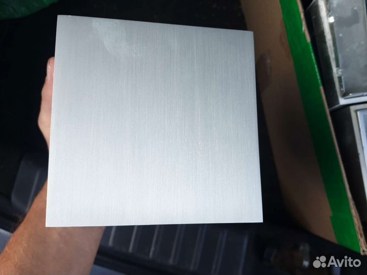 Настенный светильник