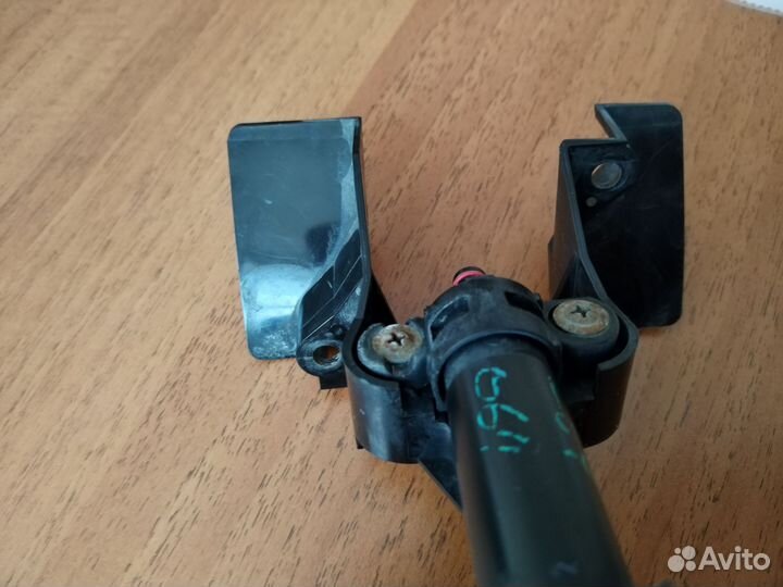 Форсунка омывателя фар jeep grand Cherokee wk2