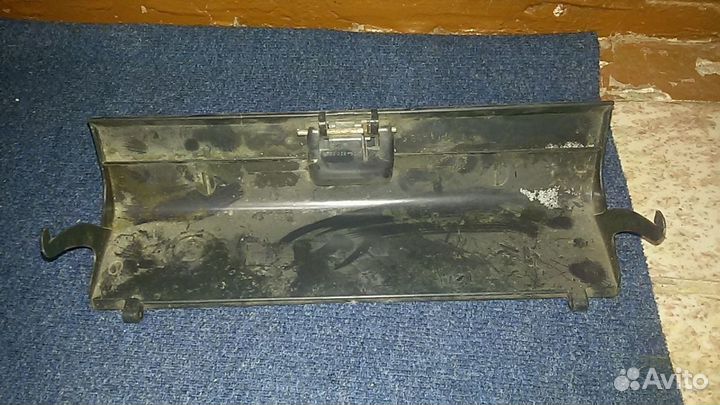 Крышка бордачка 2108