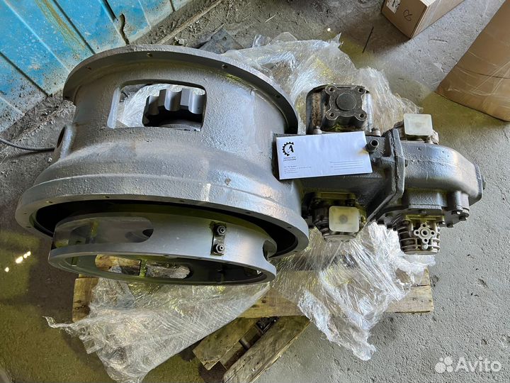 Редуктор промежуточный автогрейдера дз-98