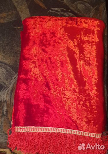 Покрывало на кровать новое
