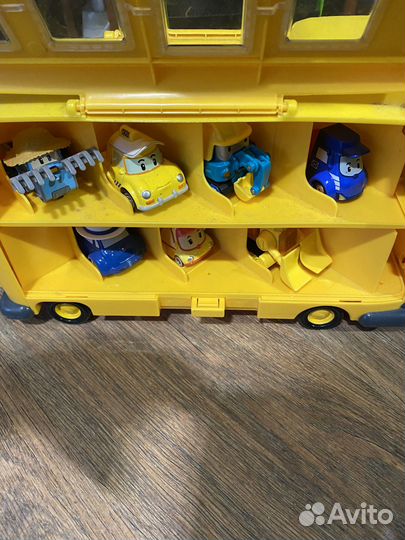 Робокар полли