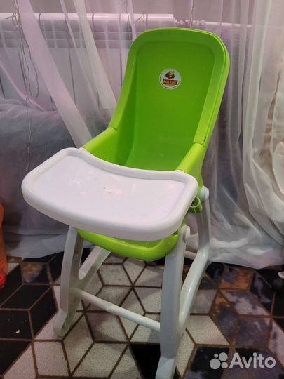 Стульчик для кормления кукольный