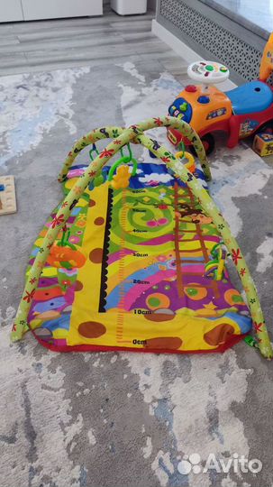 Развивающий коврик (детский игровой коврик)