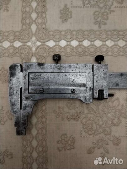 Штангенциркуль и логарифмическая линейка СССР