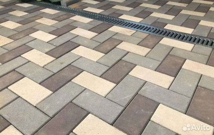 Укладка тротуарной плитки брусчатки бордюров