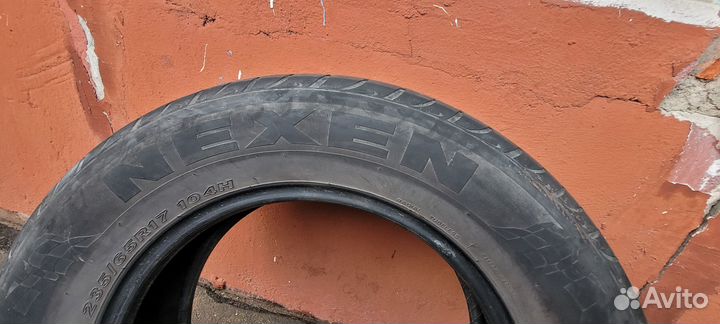 Nexen N8000 235/65 R17 104