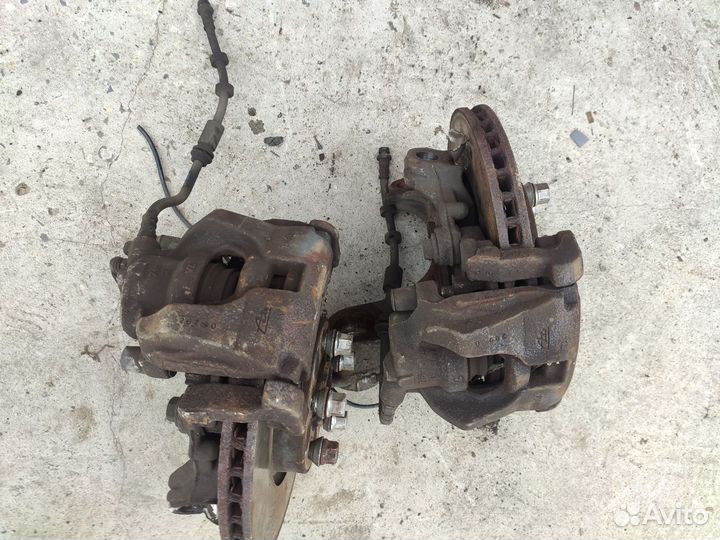 Суппорт передний Ford Mondeo 4 Форд Мондео 4