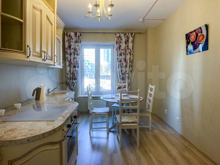 2-к. квартира, 66 м², 3/25 эт.