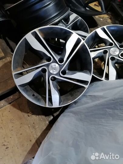 Колесные диски на крету