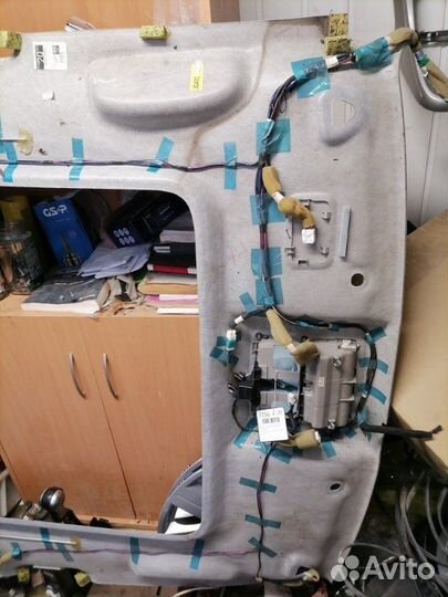 Обшивка потолка под люк (в сборе) Nissan X-Trail