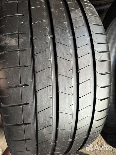 Pirelli P Zero PZ4 L.S. 285/40 R22 и 325/35 R22 Y