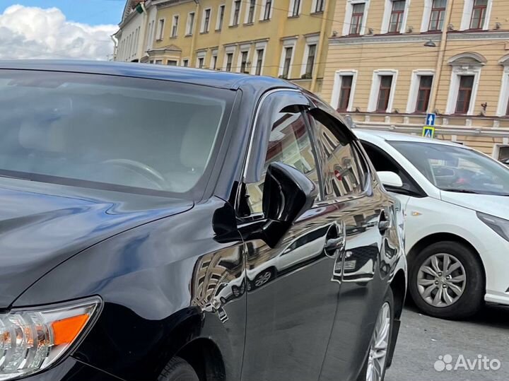 Дефлекторы Cobra Tuning с хромированным молдингом