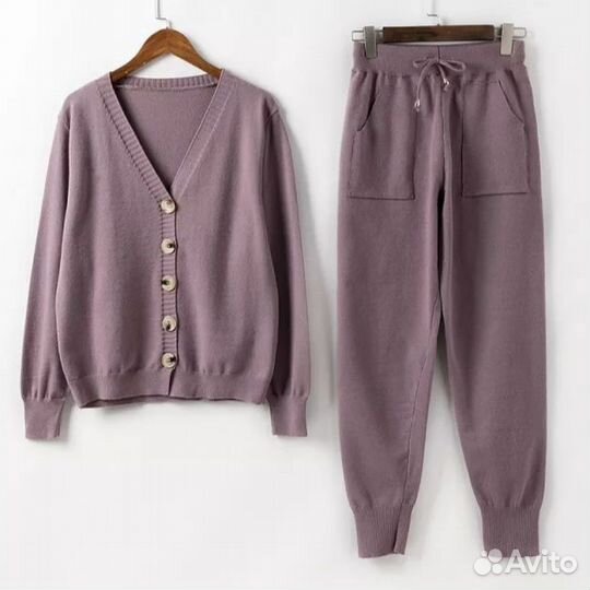 Трикотажный костюм