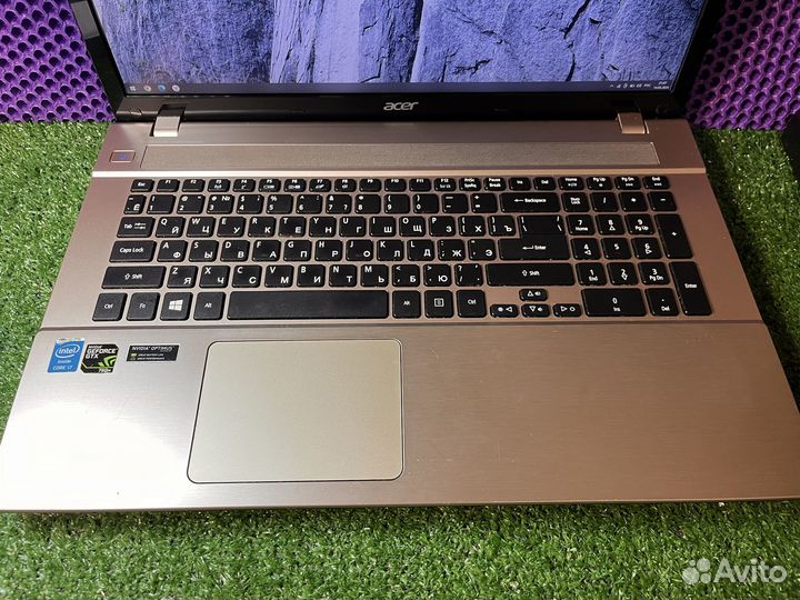 Топовый Acer 17