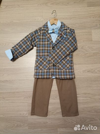 Костюм 110