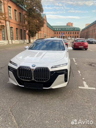 BMW 7 серия 3.0 AT, 2022, 72 км