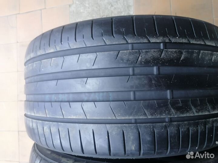 Toyo Proxes Sport 245/35 R20 и 275/30 R20 97Y