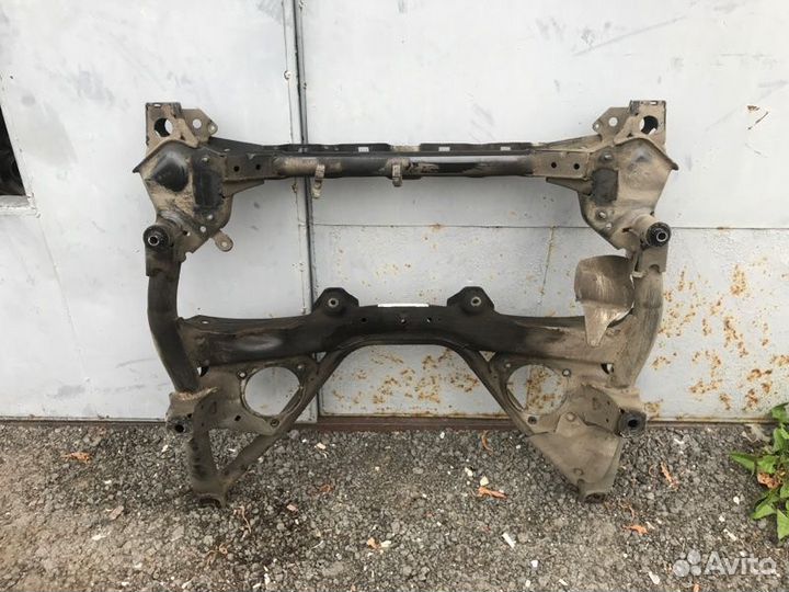 Подрамник Bmw 3 F30 2012