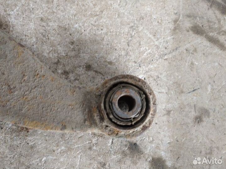 Рычаг задний левый Ford Focus 1 1998-2004