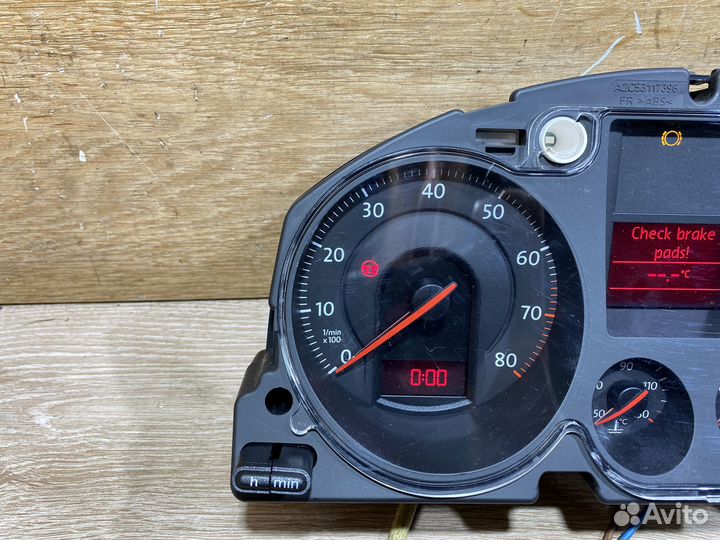 Панель приборов VW Passat B6 бензин 1121126