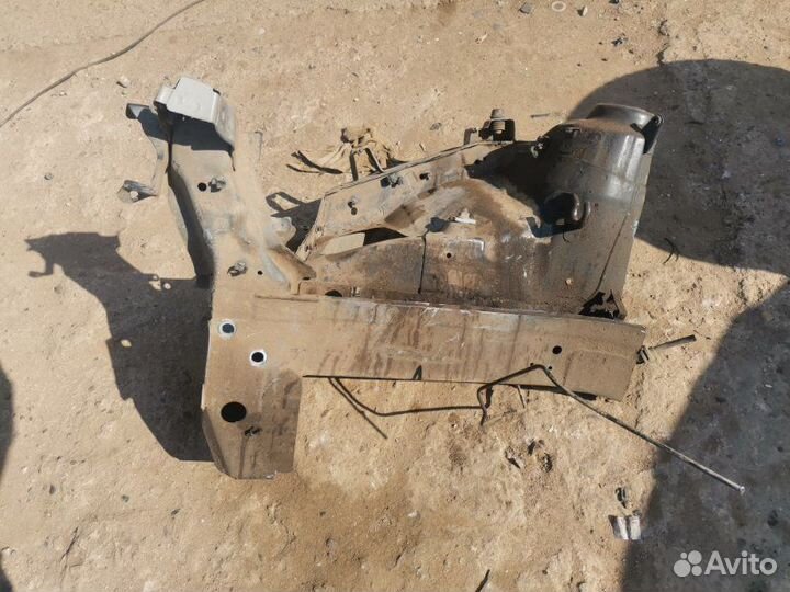 Лонжерон передний правый Chevrolet Cruze J300