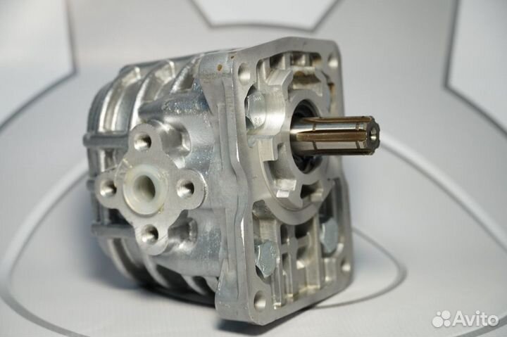 Насос нш-10 У-З 6 шлицов