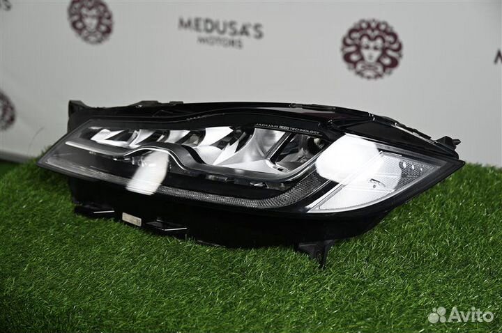 Фара левая Jaguar F-Pace JGA 2016