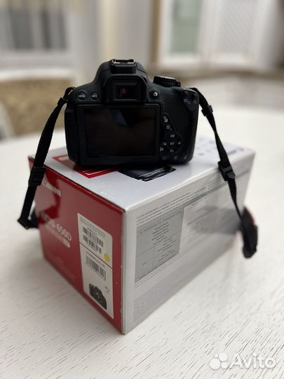 Зеркальный фотоаппарат canon 650d