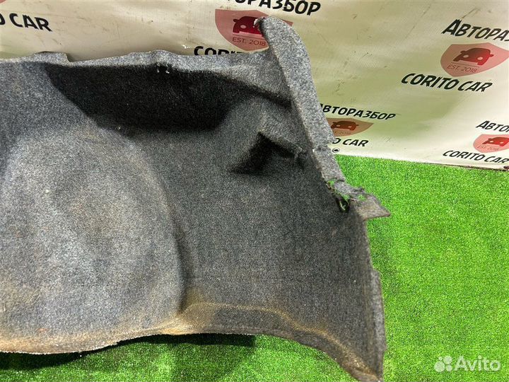 Обшивка багажника правая Mitsubishi Lancer CY3A