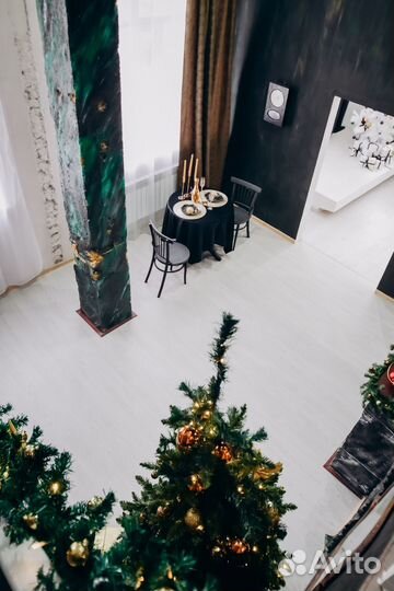 Фотостудия двухэтажная новогодняя