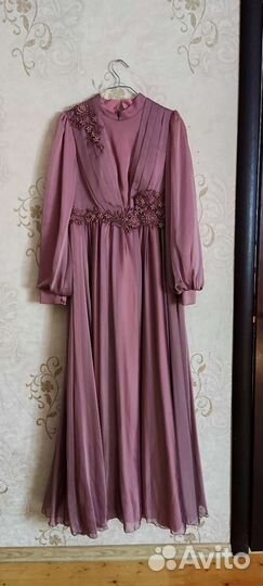 Вечерние платья