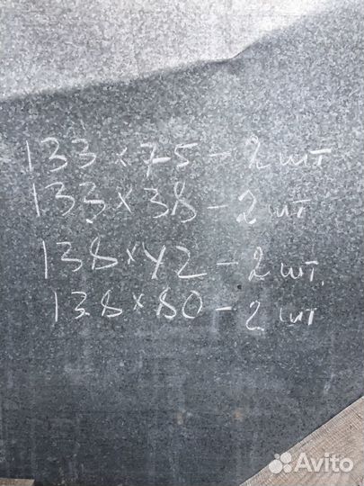 Деревянные окна со стеклами