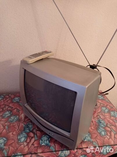 Телевизор akai