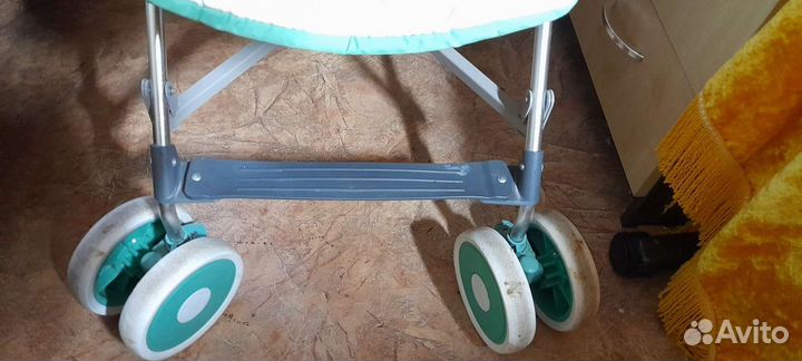 Коляска трость