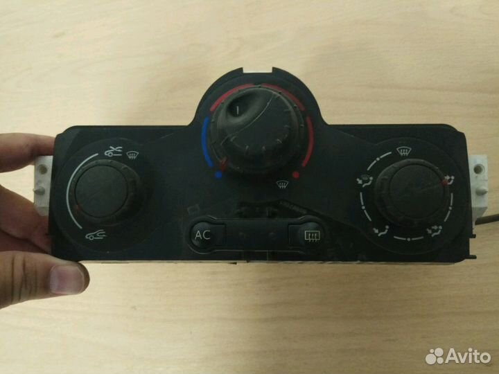 Управление климатом Рено Меган 2