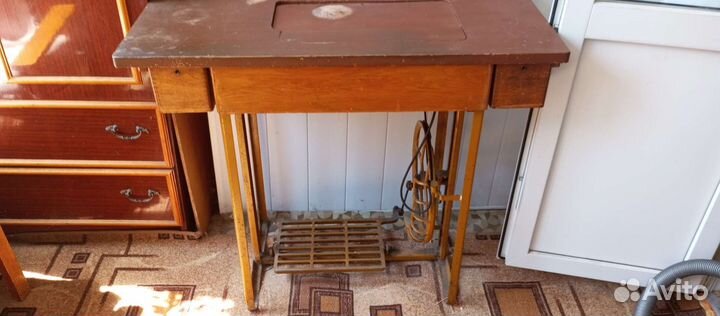 Швейная машинка