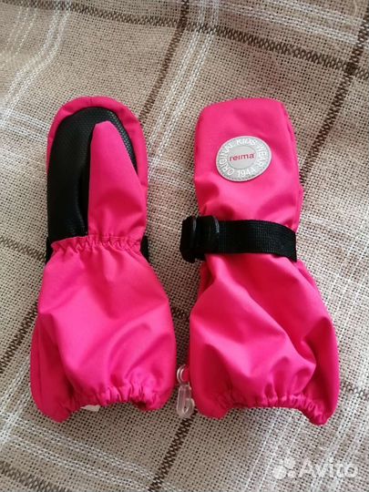 Варежки детские reima