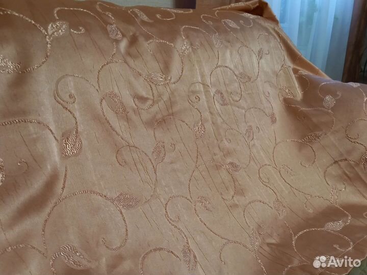 Штора с листиками новая