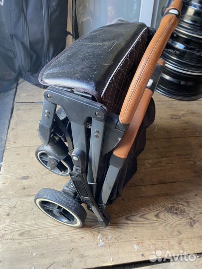 Коляска летняя прогулочная