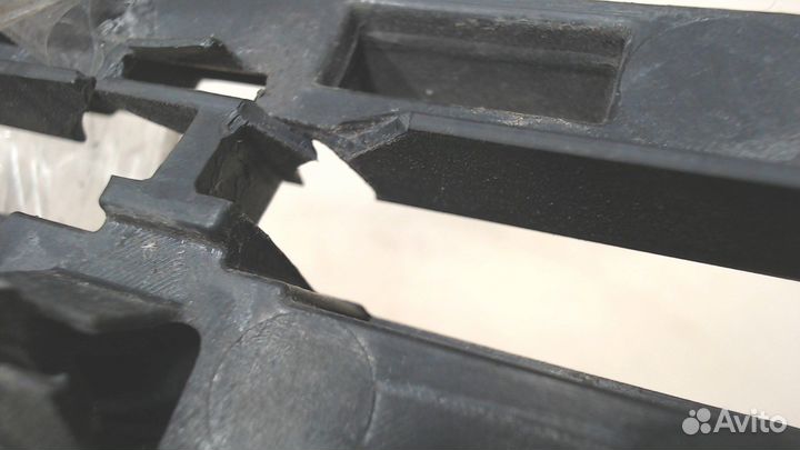 Решетка радиатора Volkswagen Scirocco 2008, 2009