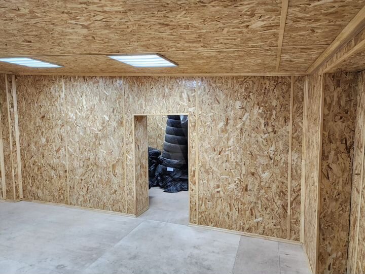 Гараж, > 30 м²