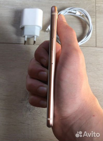 iPhone 8 256gb Gold RU/A