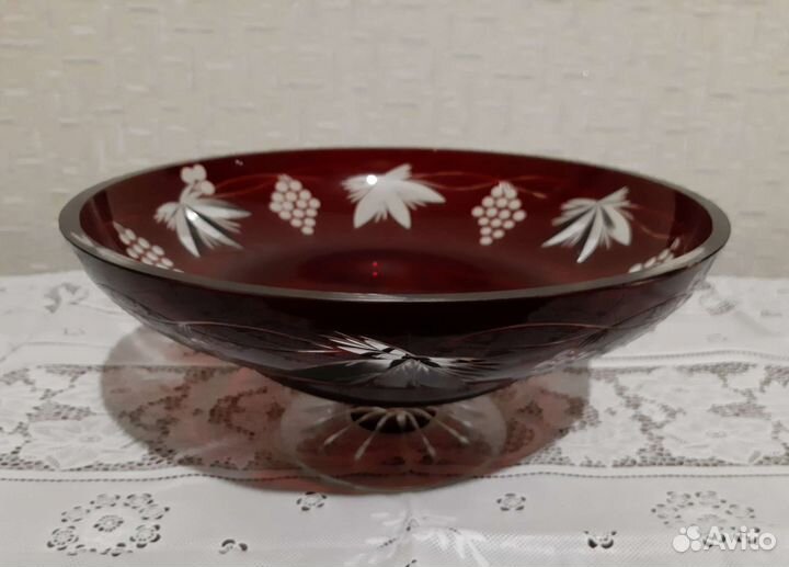 Ваза для фруктов на ножке времён СССР